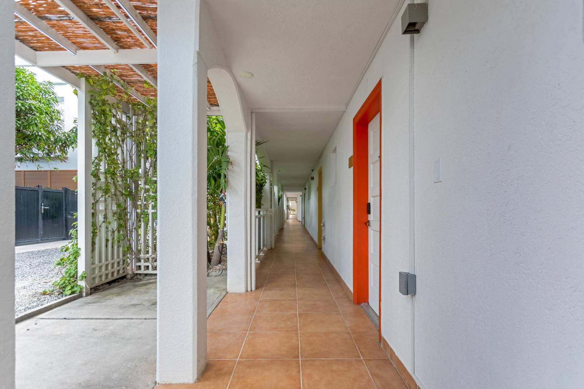 Maho Beach House - Luxe Studio - Ocean View Eksteriør bilde